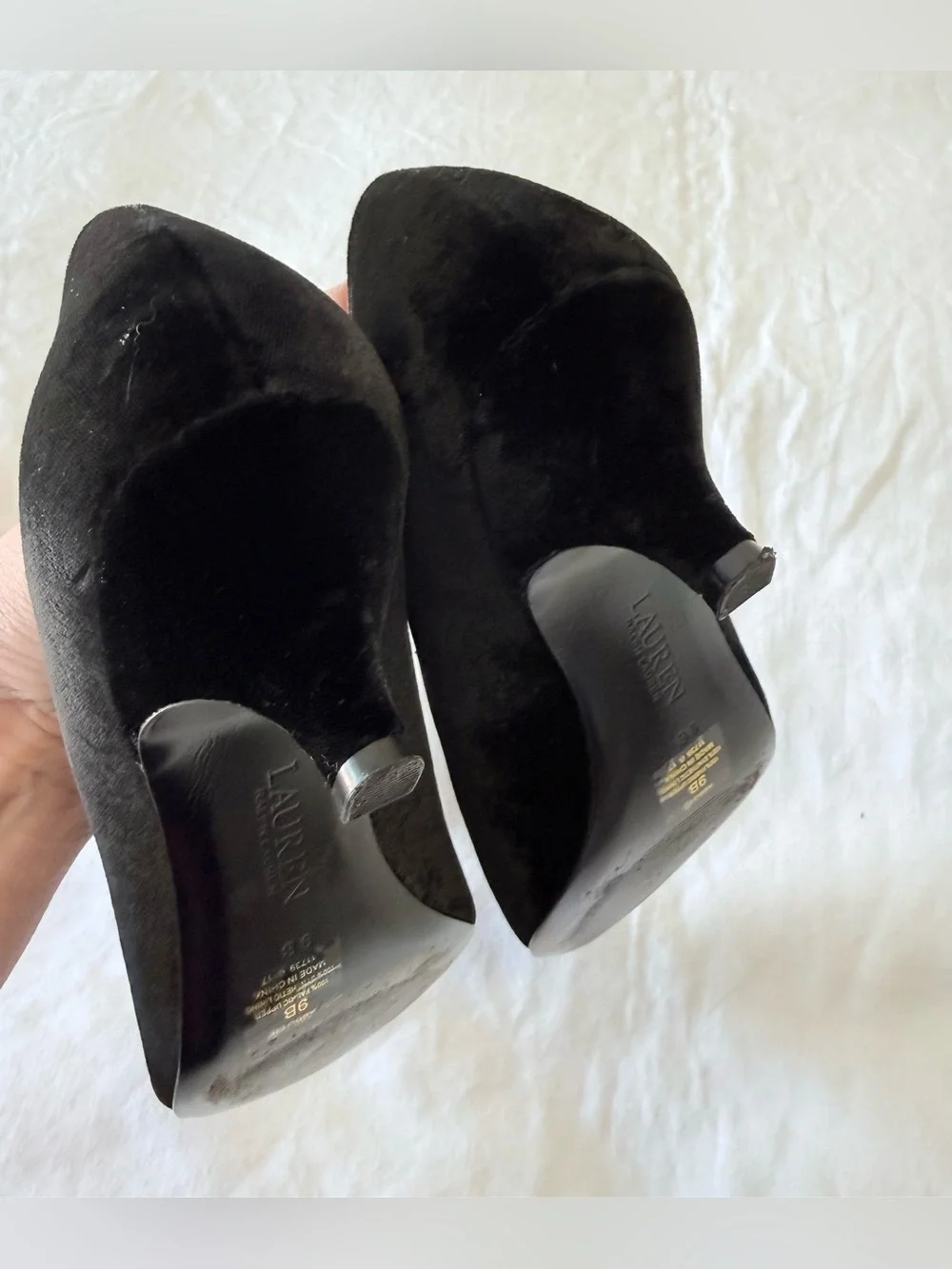 Ralph Lauren | Women’s 9 | Abbot Black Velvet Kitten Heels | Business Party